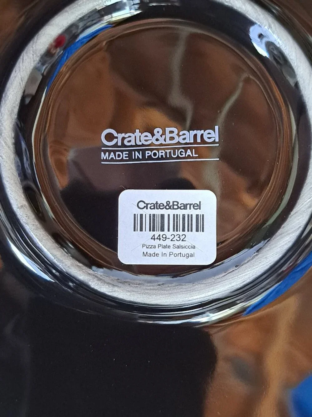 Crate & Barrel Portugal Homemade Pizza Black Dinner Plates 10